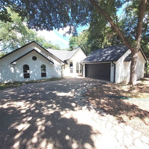 1902 Merrimac Trl, Garland, TX, 75043-1233 | Card Image