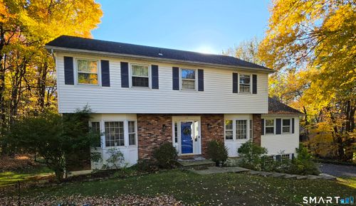 18 Topfield Rd, Danbury, CT, 06811-4436 | Card Image