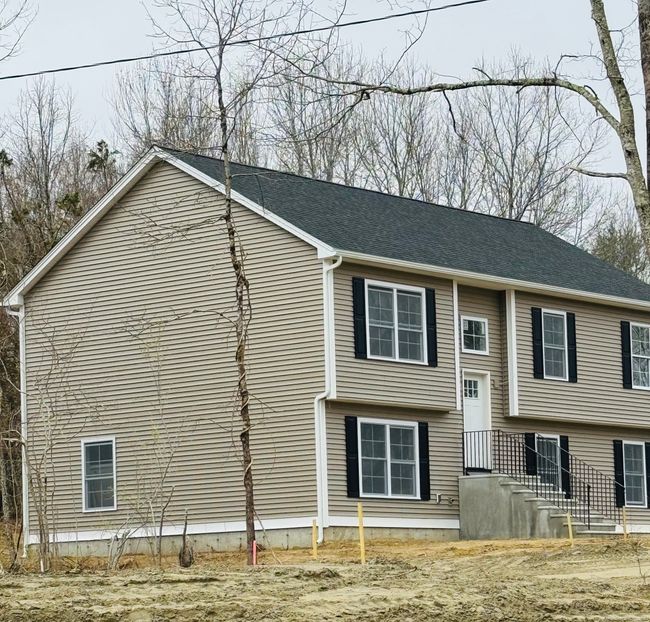 105 Reilly Rd, House other with 4 bedrooms, 3 bathrooms and null parking in Hampton CT | Image 4