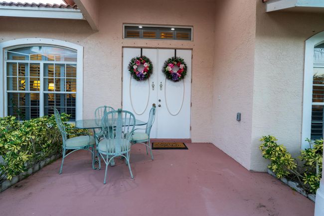 165 Cypress Trce, House other with 4 bedrooms, 3 bathrooms and null parking in Royal Palm Beach FL | Image 50