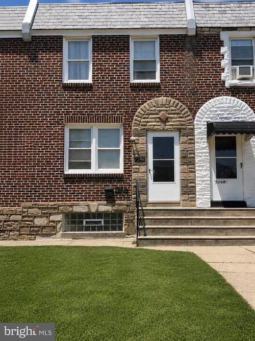 7246 Oakland St, PHILADELPHIA, PA, 19149-1213 | Card Image