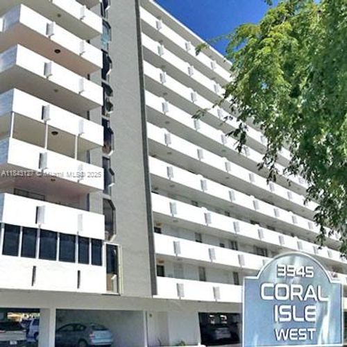 apt-703-3545 Ne 166th St, North Miami Beach, FL, 33160-3825 | Card Image