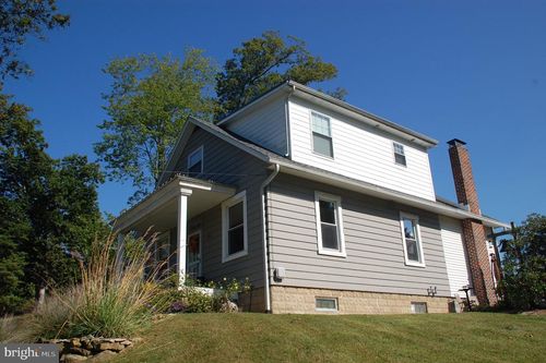 51 Old Friedensburg Rd, READING, PA, 19606-9428 | Card Image