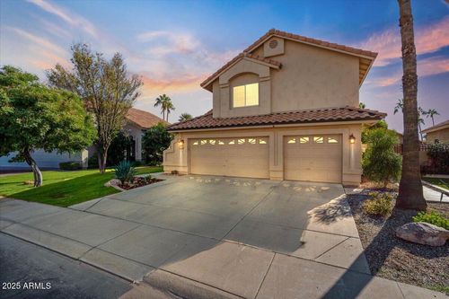 3447 E Glenhaven Dr, Phoenix, AZ, 85048-7882 | Card Image