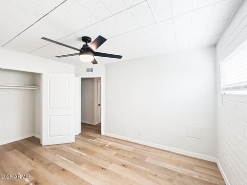 15-25 E Eva Street, Phoenix, AZ, 85020 | Card Image