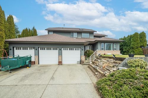 2237 Mountain Dr, Abbotsford, BC, V3G1E3 | Card Image