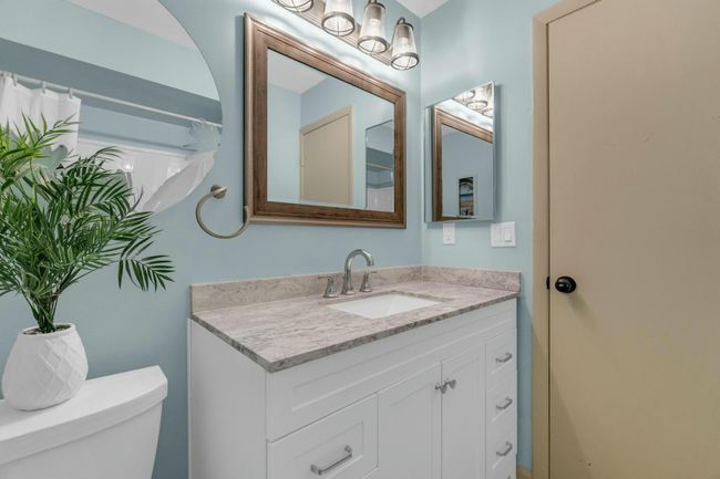 4389 Willow Pond Cir, Condo with 2 bedrooms, 2 bathrooms and null parking in West Palm Beach FL | Image 23