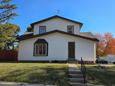 513 S Main Street, House other with 3 bedrooms, 2 bathrooms and null parking in Avilla IN | Image 2