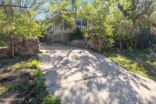 337 S Pleasant St, Prescott, AZ, 86303-4307 | Card Image