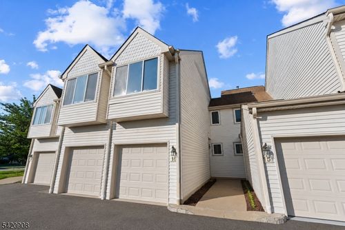 16 Franklin Ct, Montville, NJ, 07045-9140 | Card Image