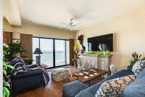 apt-p9-7700 Seawall Blvd, Galveston, TX, 77551-3405 | Card Image