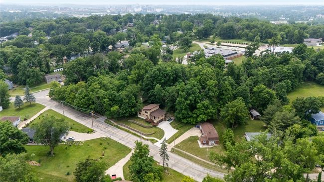 2145 Coldstream Ave Ne, House other with 3 bedrooms, 2 bathrooms and null parking in Cedar Rapids IA | Image 31
