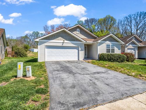 23 Tutor Ln, Brevard, NC, 28712-4503 | Card Image