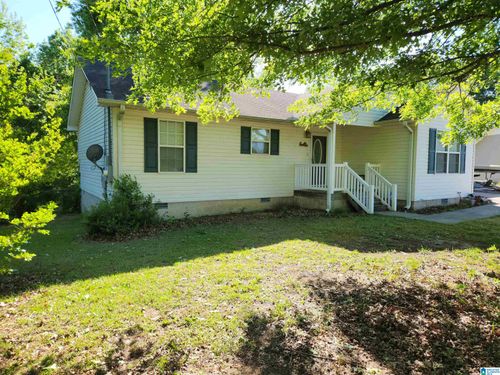 250 Childmark Dr, Albertville, AL, 35950-4161 | Card Image