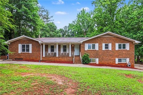 329 Plantation Cir, Fayetteville, GA, 30214-5406 | Card Image