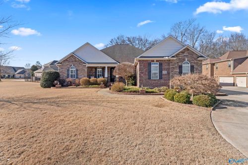 106 Buck Grass Cir, Harvest, AL, 35749-3303 | Card Image