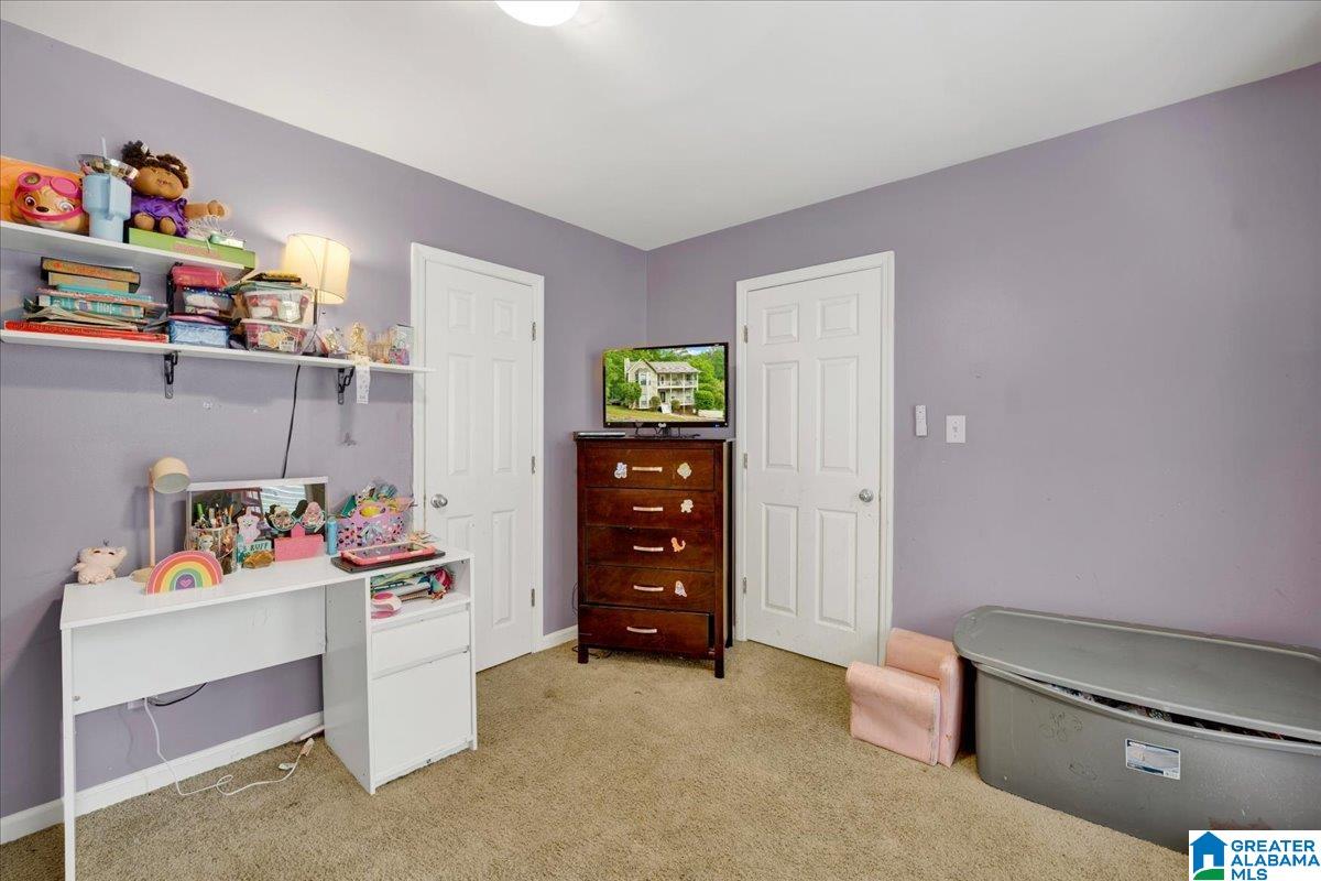 Residential in TRUSSVILLE 5