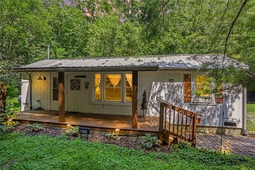 2719 Sulphur Lick Rd, Chillicothe, OH, 45601-8541 | Card Image