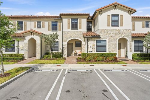 24644-24644 Sw 118th Ct, Homestead, FL, 33032-3007 | Card Image