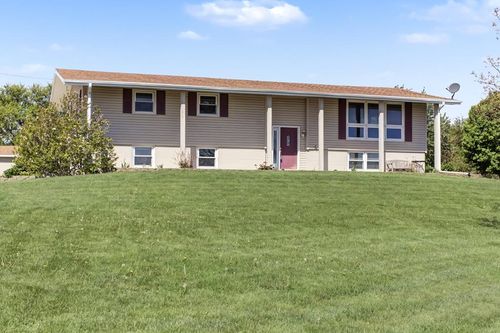 2607 Nelson Ave, Otho, IA, 50569-7502 | Card Image