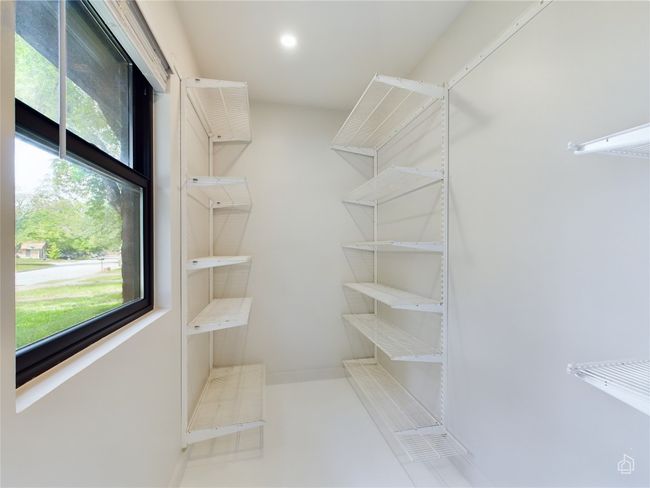 6007 Leisure Run Rd, House other with 2 bedrooms, 2 bathrooms and null parking in Austin TX | Image 19