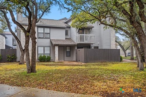 8406 Lyndon Ln, Austin, TX, 78729-3758 | Card Image