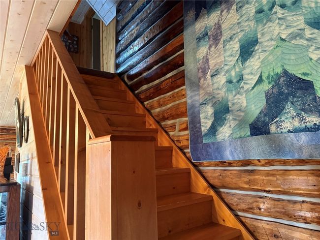 185 Howie Rd, House other with 2 bedrooms, 3 bathrooms and null parking in Big Timber MT | Image 25