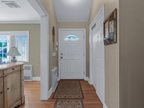 116 Harrison St, Garden City, NY, 11530-2431 | Card Image
