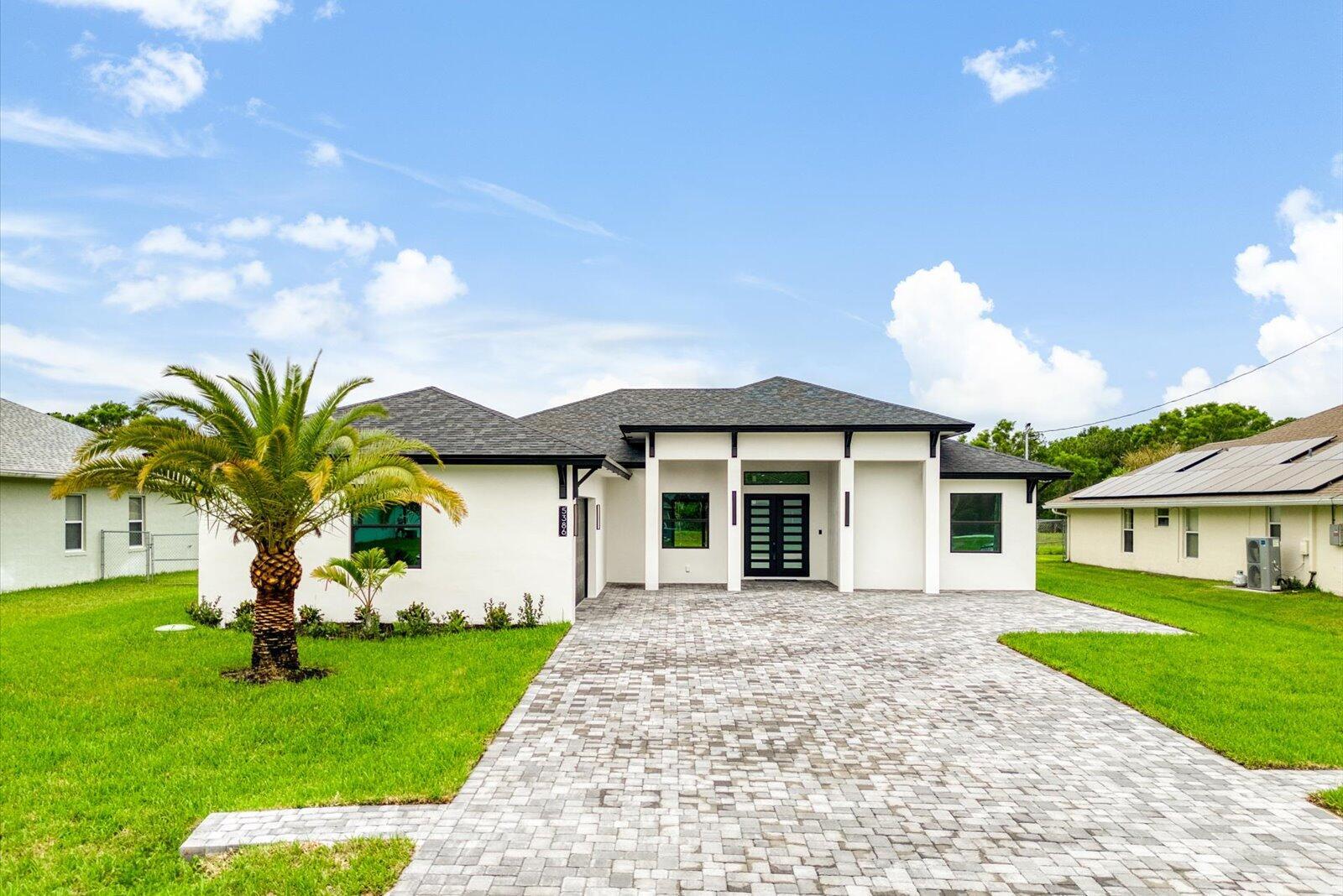 Mara Ct, Port Street Lucie, FL 34986