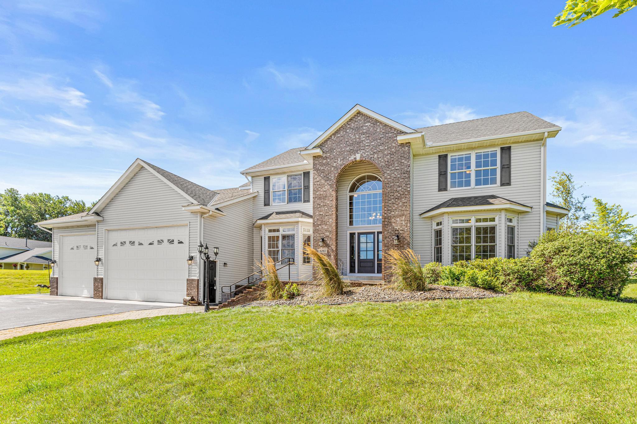Ochoa Ct, Elk River, MN 55330