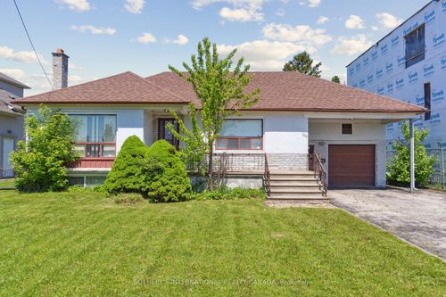 104 Crestwood Rd, Thornhill, ON, L4J1A6 | Card Image