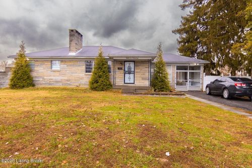 8429 Newstead Ave, Louisville, KY, 40219-3929 | Card Image