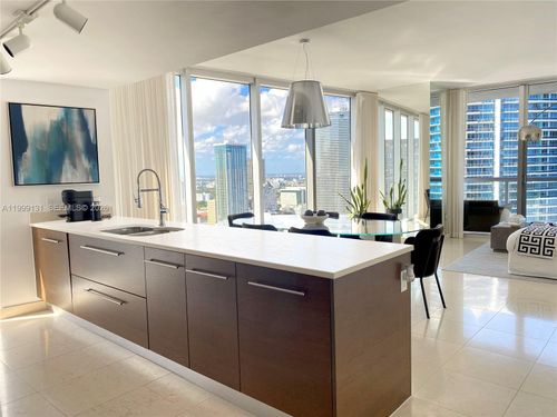 apt-3915-475 Brickell Ave, Miami, FL, 33131-2705 | Card Image