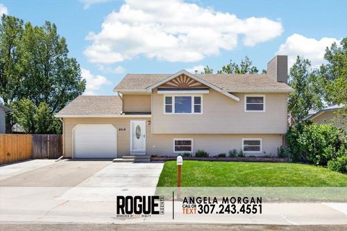 3018 Pheasant Dr, Casper, WY, 82604 | Card Image