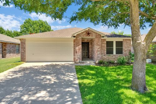 8209 Winding Stream Ln, Denton, TX, 76210-0856 | Card Image