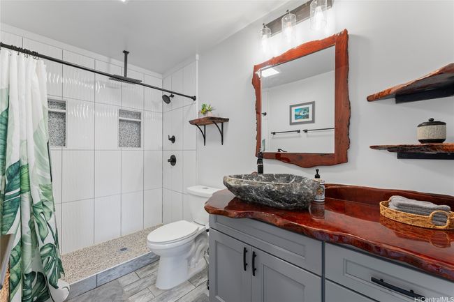 54-257 Kaipapau Loop, Home with 7 bedrooms, 4 bathrooms and 6 parking in Hauula HI | Image 11