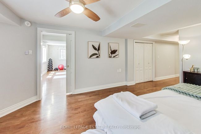955 Coyston Dr, House other with 5 bedrooms, 5 bathrooms and 4 parking in Oshawa ON | Image 31