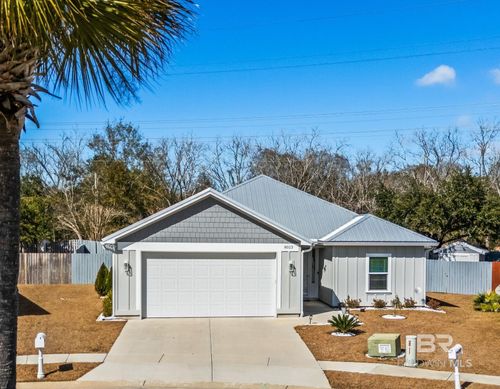 8013 Carmel Cir, Foley, AL, 36535-6925 | Card Image
