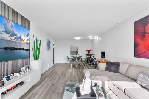 523-19380 Collins Ave, Sunny Isles Beach, FL, 33160-2239 | Card Image