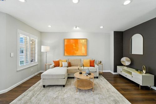 57-6087 Sienna Ter, Fremont, CA, 94555-1837 | Card Image