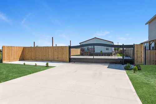 1440 Road 5502, Cleveland, TX, 77327-4971 | Card Image