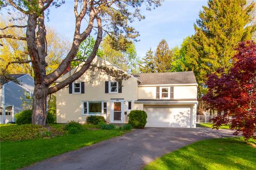 100 Newcastle Road, Rochester, NY, 14610 | Card Image
