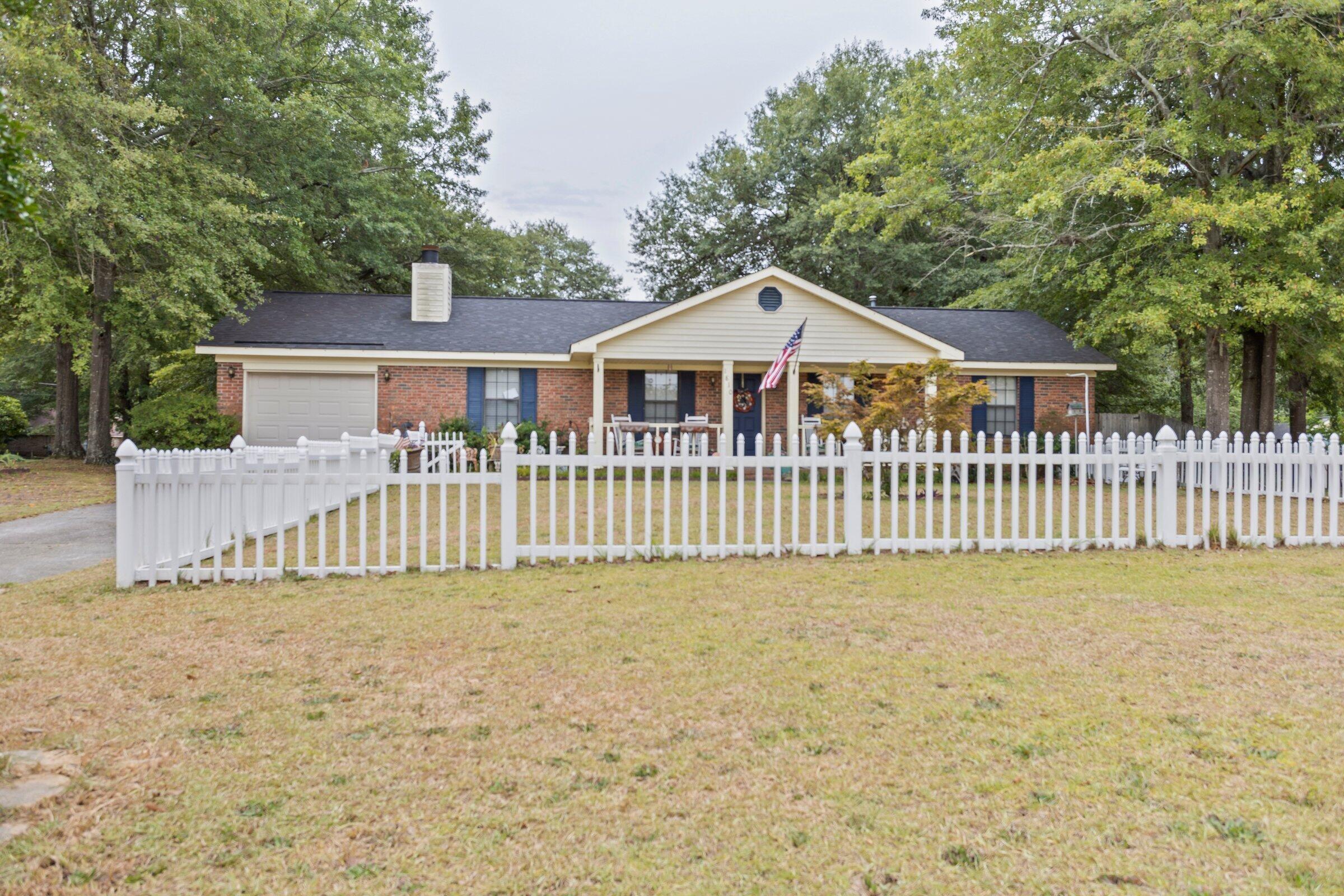 Harcourt Dr, Hephzibah, GA 30815