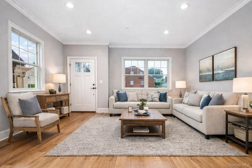 113 Gainsborg Ave E, West Harrison, NY, 10604-2625 | Card Image