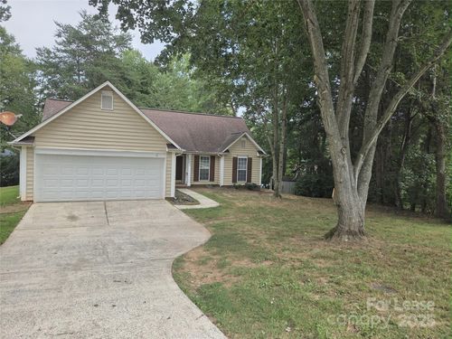 141 Eagle Ct, Mooresville, NC, 28117-8022 | Card Image