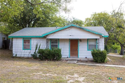 1005 Campbell St, Lampasas, TX, 76550-1950 | Card Image
