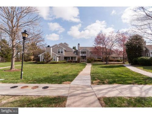 36-917 Railway Sq, WEST CHESTER, PA, 19380-1392 | Card Image