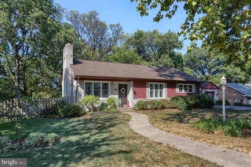 1531 Braewood Dr, HARRISBURG, PA, 17111-1505 | Card Image