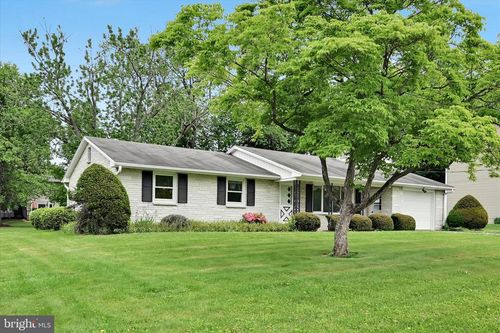 109 Spruce St, LEBANON, PA, 17042-9795 | Card Image