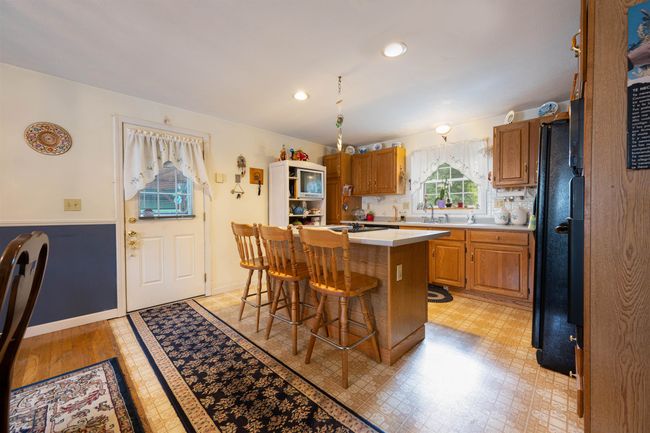15 Derryfield Ct, House other with 3 bedrooms, 3 bathrooms and null parking in Manchester NH | Image 9